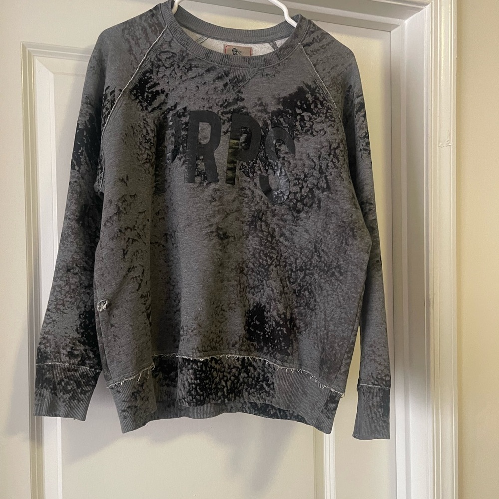 Gray Graphic Sweatshirt